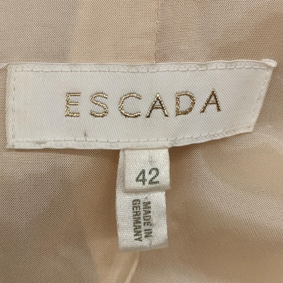 Escada Blazer New Wool Blend W/ Decorative Collar in Creamy Beige Women's 12. - Picture 7 of 12